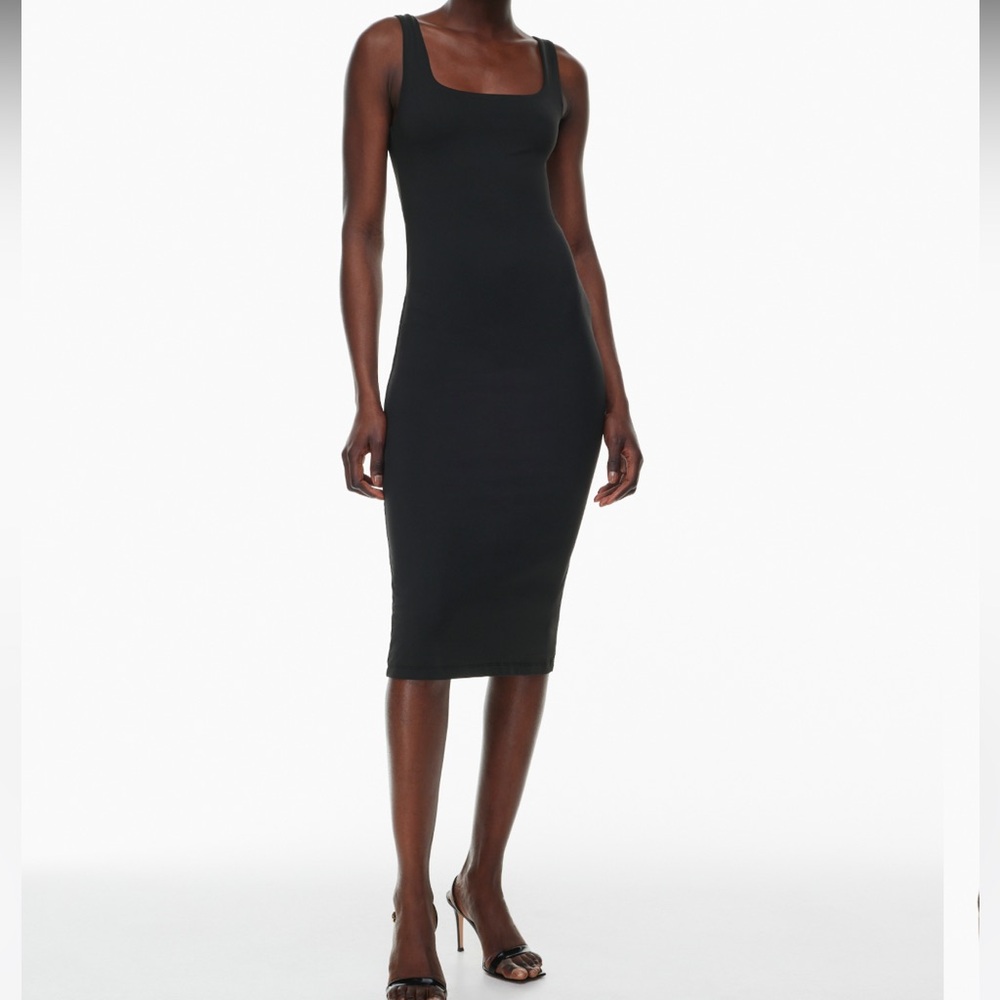 Babaton NW/OT MIDI Contour Square Neck in Navy Blue